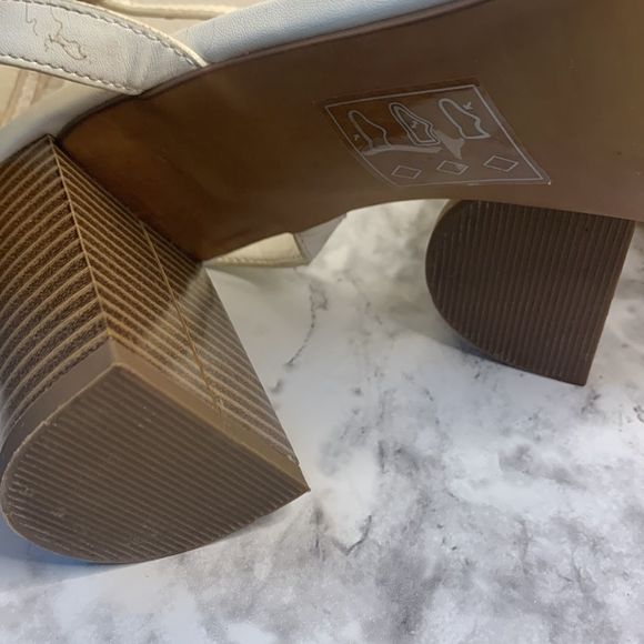 90's Y2K Chunky Heel, Square Toe Ankle Strap Heel in size 8.5 ASOS - Picture 14 of 16